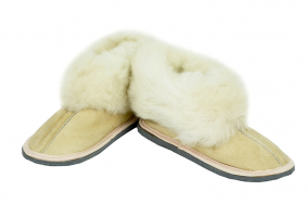 Home slippers sheepskin 