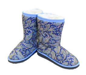Fur boots 